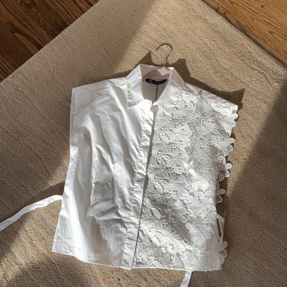 Zara New Collection Combinat Lace Shirt - Picture 6 of 17